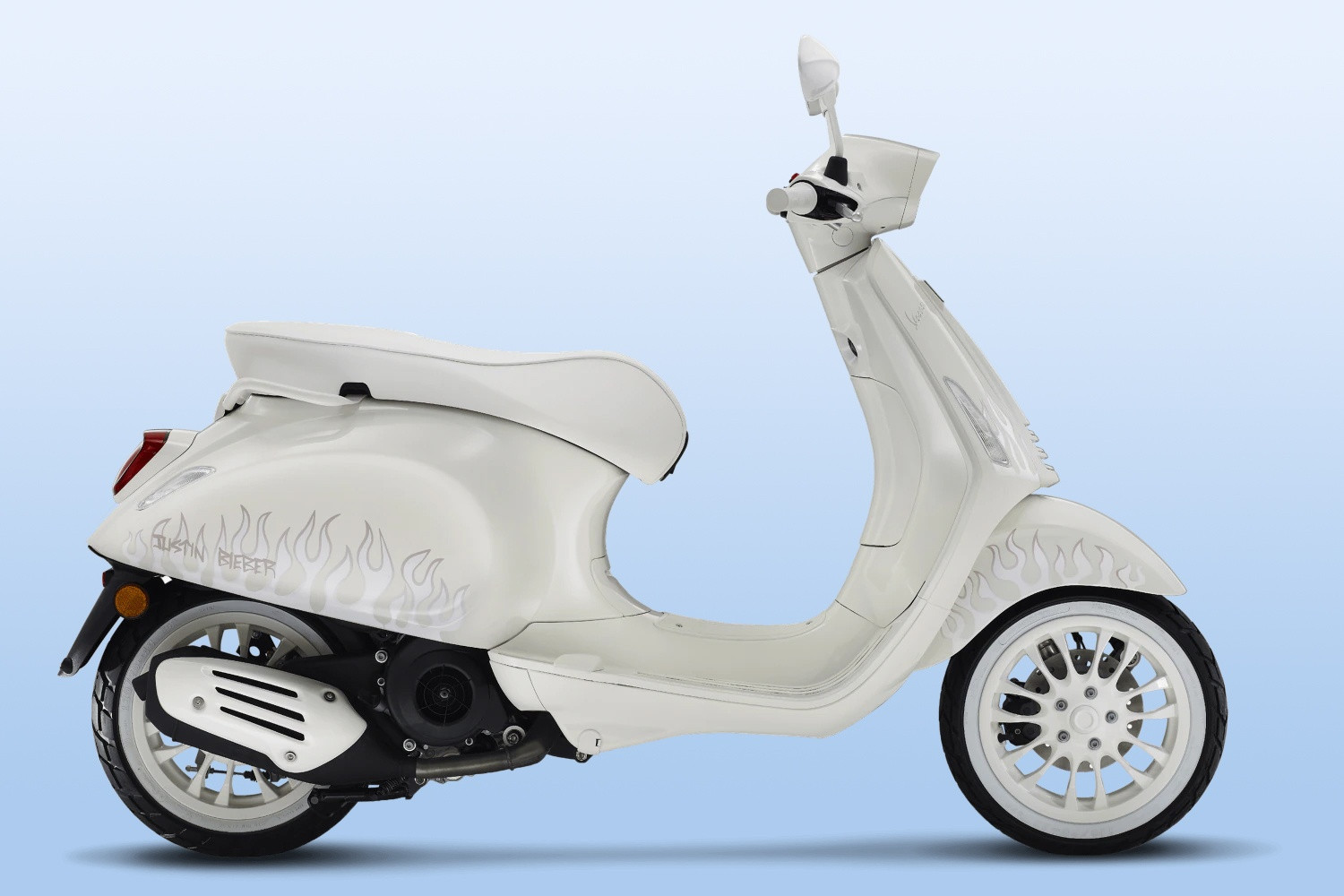 Vespa Sprint Justin Bieber co gia dat nhat 132 trieu dong anh 4