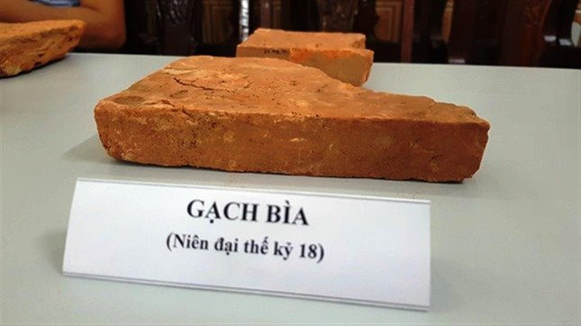 gach-bia-tk-18-3849.jpg