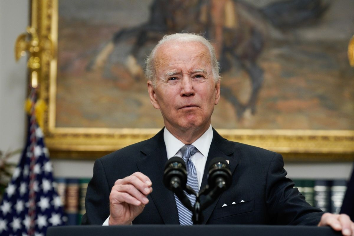 Tổng thống Biden bất ngờ ra lệnh không kích Syria - 1