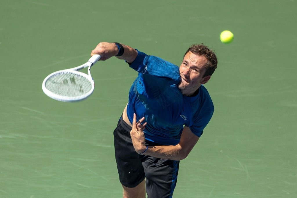 Medvedev khởi đầu suôn sẻ, Murray gây bất ngờ tại US Open - 1