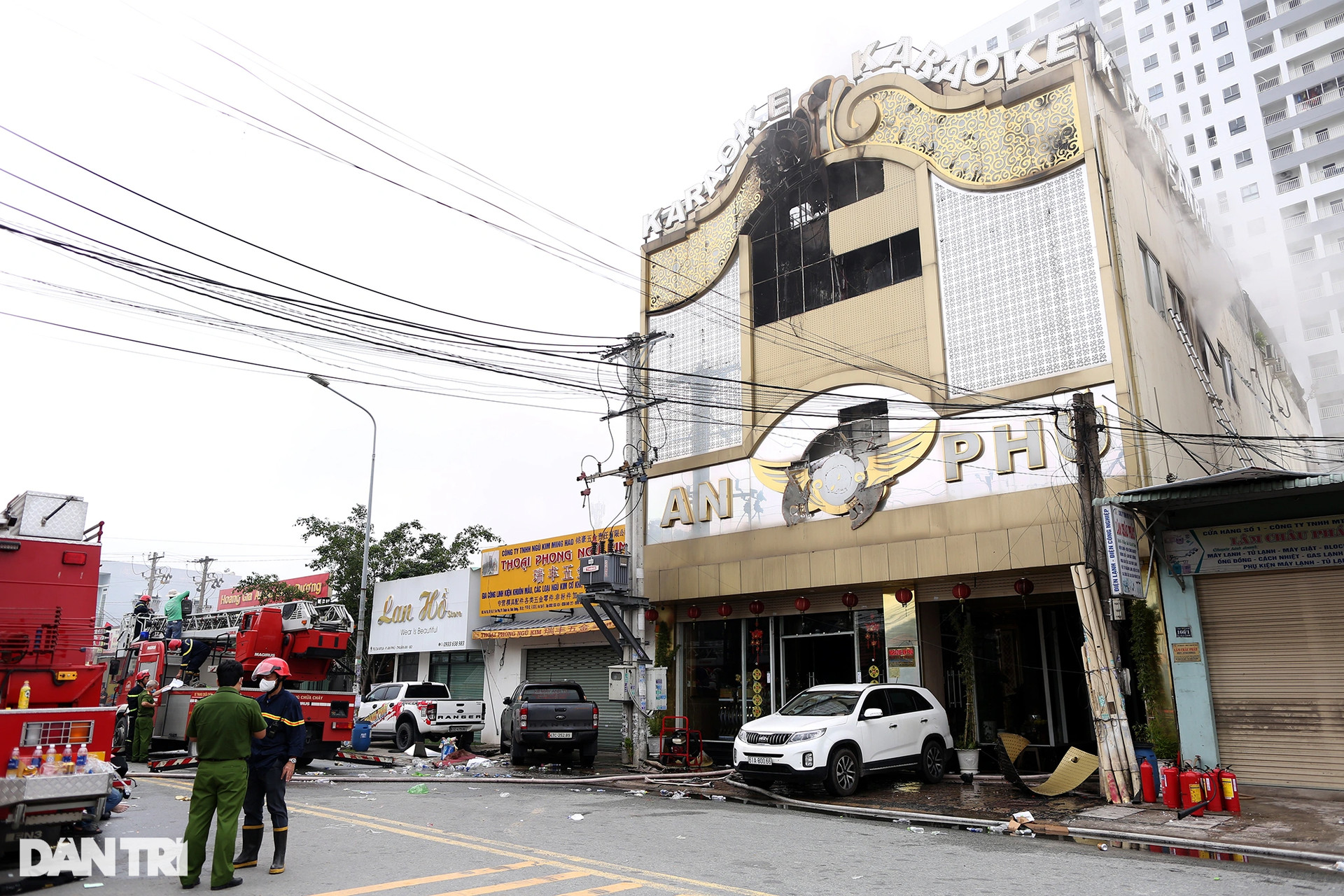 Vụ cháy karaoke khiến 33 người chết: 3 nguyên tắc sống còn để thoát nạn - 1