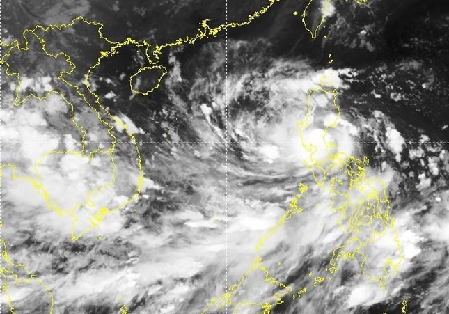 Cảnh báo bão Noru chỉ sau cấp thảm họa, nhiều tỉnh miền Trung báo động đỏ ảnh 1