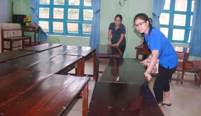 Hàng loạt trường học ở Đà Nẵng thành điểm trú tránh bão ảnh 6