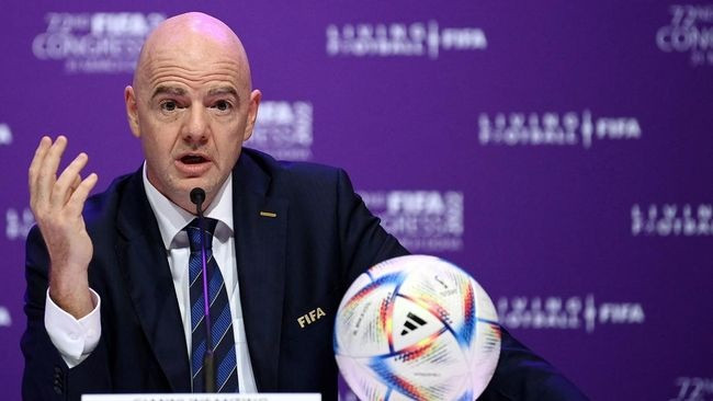 Indonesia tuyên bố bất ngờ về án phạt của FIFA - 1