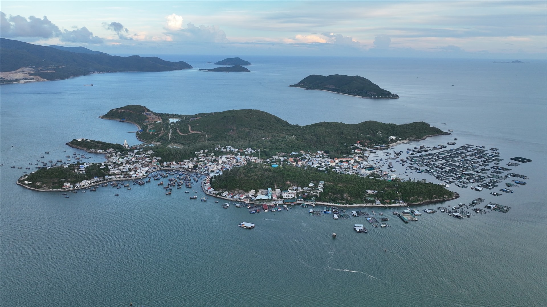 Tổng cục Môi trường - thuộc Bộ Tài nguyên và Môi trường, đã có kết quả kiểm tra việc chấp hành quy định pháp luật bảo vệ môi trường của Công ty TNHH Du lịch Trí Nguyên - Nha Trang (Công ty Trí Nguyên).  Công ty Trí Nguyên là chủ đầu tư dự án du lịch trên đảo Hòn Miễu - dự án mà dư luận lo ngại bởi sự tác động thô bạo của việc thi công đến cảnh quanh xung quanh đảo.