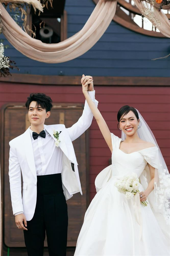Showbiz Việt đón 3 đám cưới trong 3 ngày liên tiếp tại Hà Nội-7