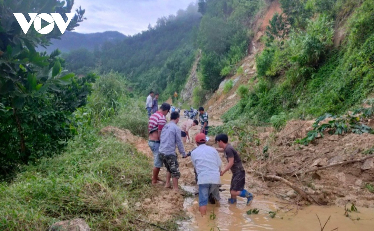 mua to, quang ngai tam dung tim kiem ky su nha may thuy dien ka tinh mat tich hinh anh 4