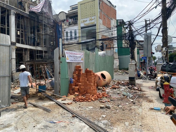 Metro số 2 đang chờ gỡ vướng - Ảnh 2.