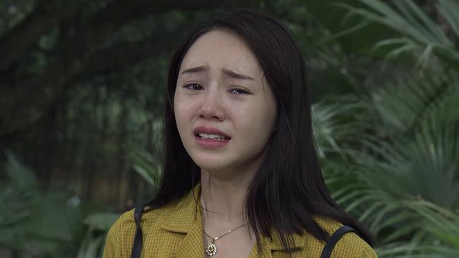 Cảnh nóng phim Việt bị chỉ trích vô duyên, diễn viên kiệt sức bật khóc-10