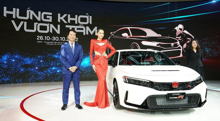 Ngắm nhìn các mẫu xe hot và xe điện tại Vietnam Motor Show 2022 ảnh 4