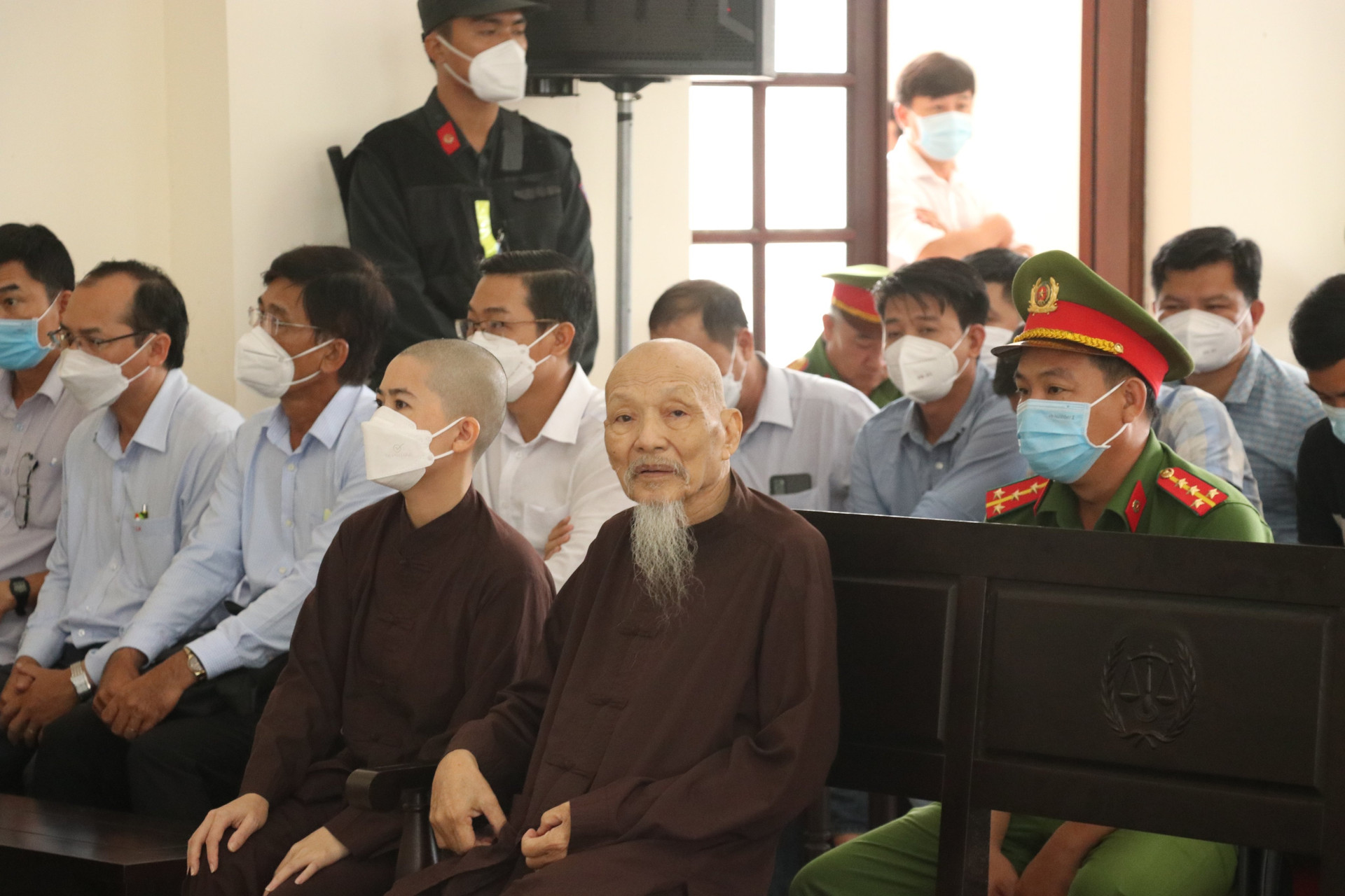 Ông Lê Tùng Vân từ chối nhận kết quả giám định ADN - 1