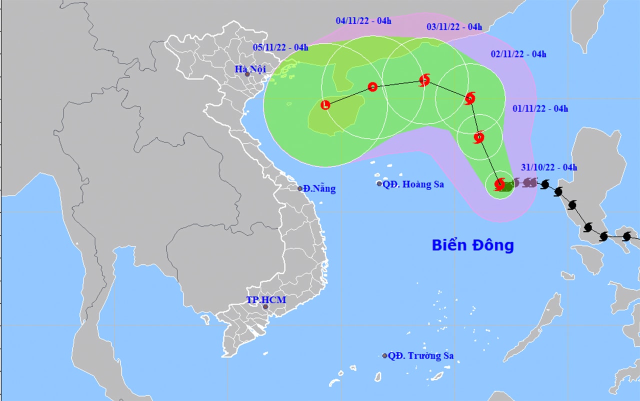 Bão số 7 giật cấp 12 cách quần đảo Hoàng Sa 590km, đang mạnh dần lên - 1