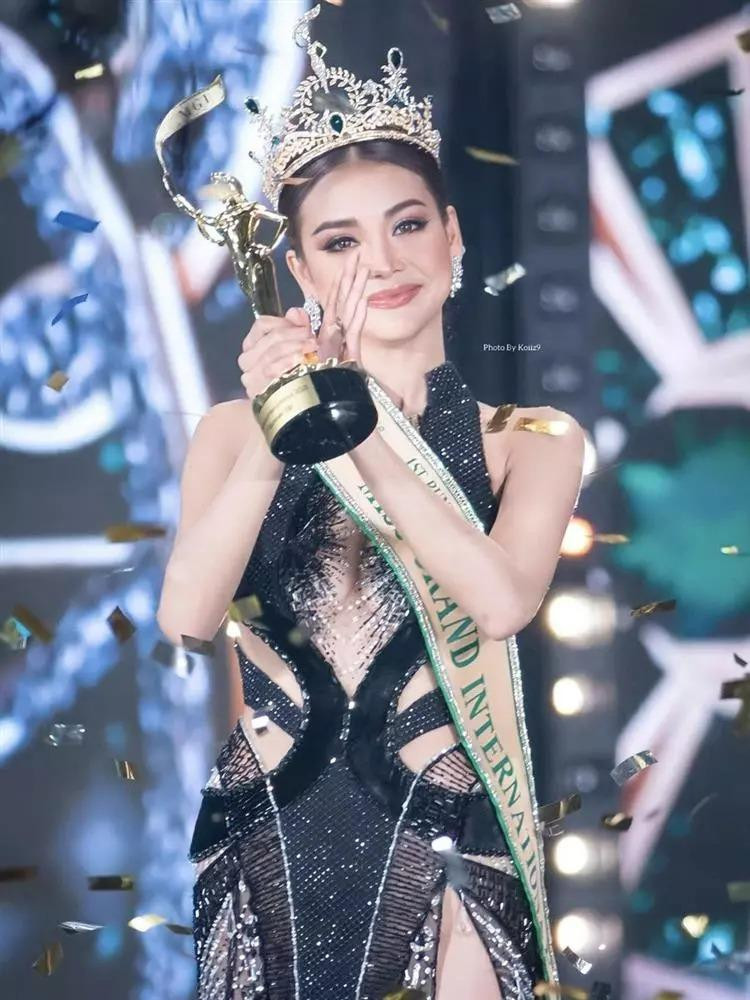 Engfa liên tục được ưu ái, netizen tưởng Miss Grand 2 hoa hậu-15