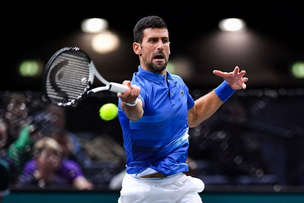 Djokovic tranh cúp vô địch Paris Masters với tay vợt 19 tuổi - 2