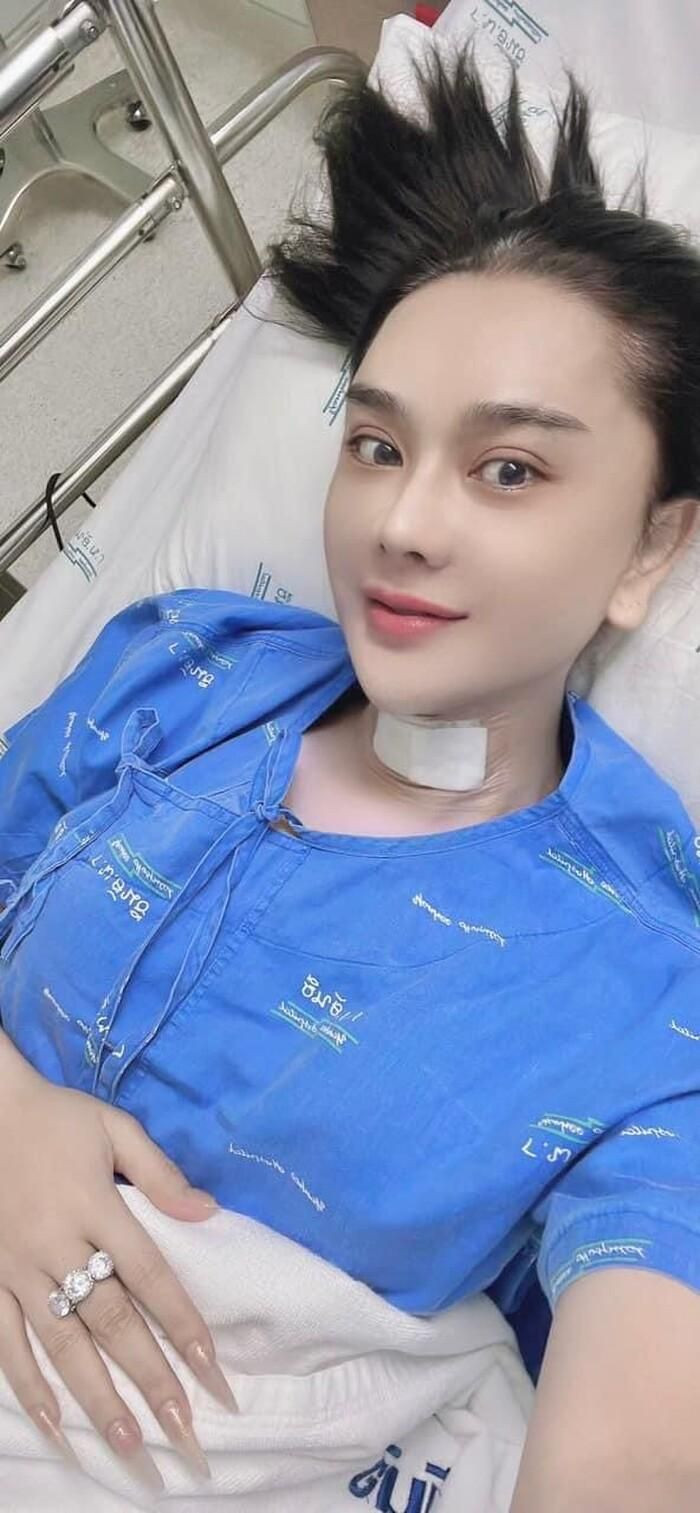 Lâm Khánh Chi tiết lộ tình trạng sức khỏe sau 10 ngày phẫu thuật-2