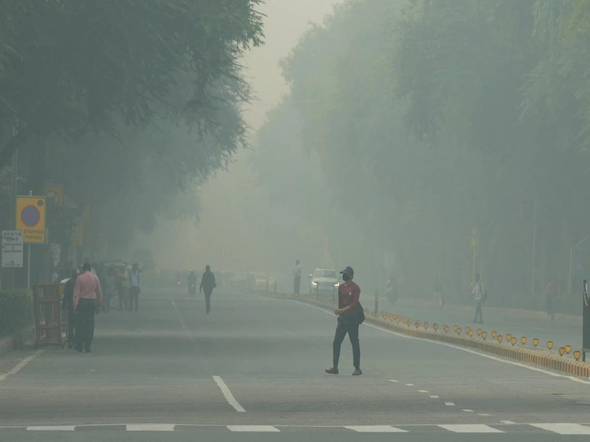 New Delhi cho toàn bộ trẻ tiểu học ở nhà do không khí ô nhiễm nặng ảnh 1