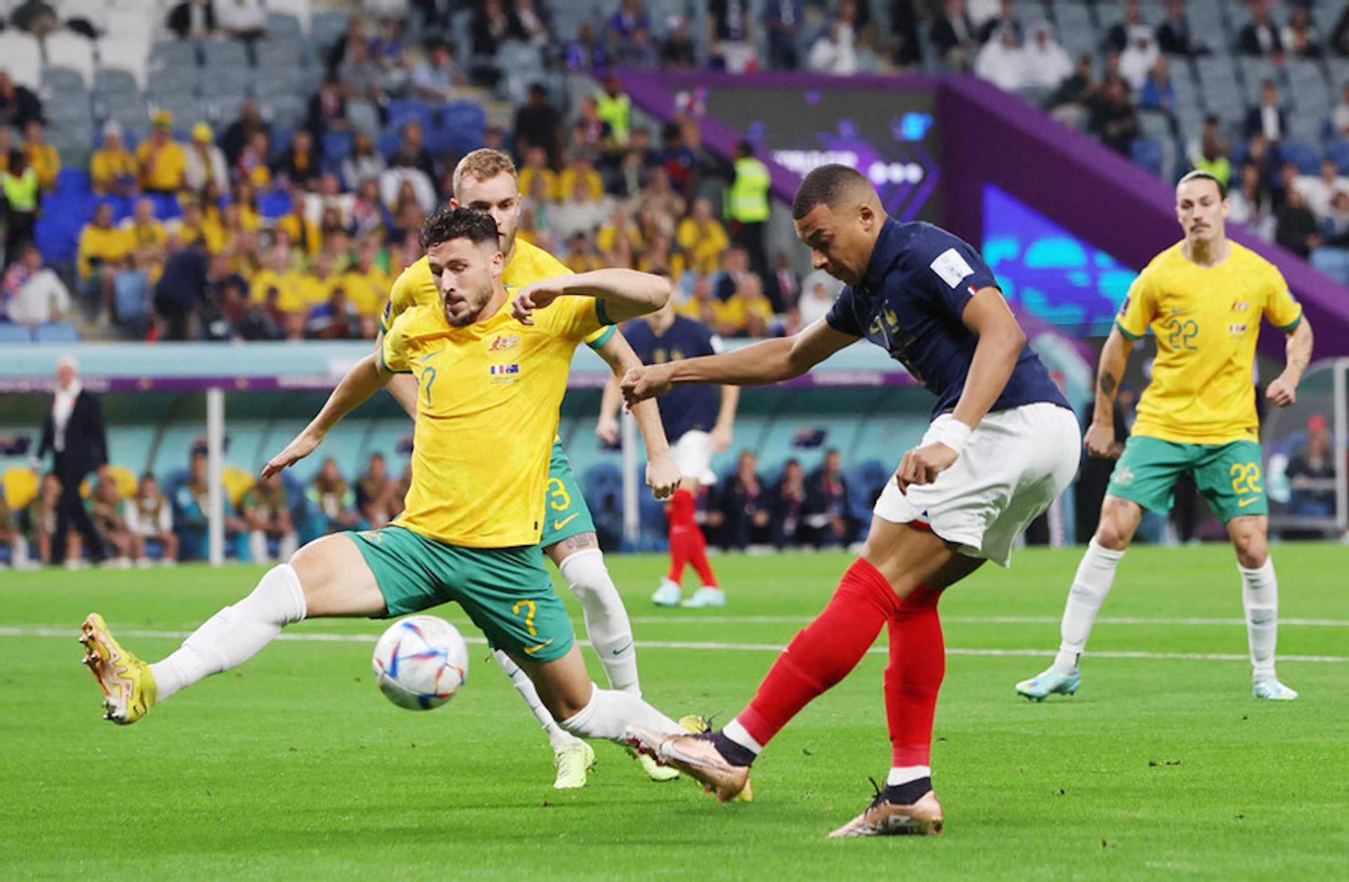 Giroud chạm kỷ lục, đội tuyển Pháp đè bẹp Australia - 1