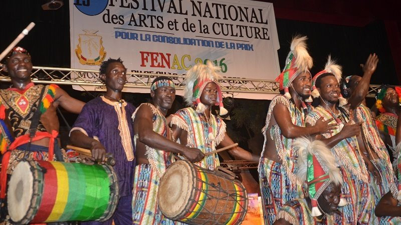 festival-national-des-arts-et-de-la-culture-fenac-.jpeg