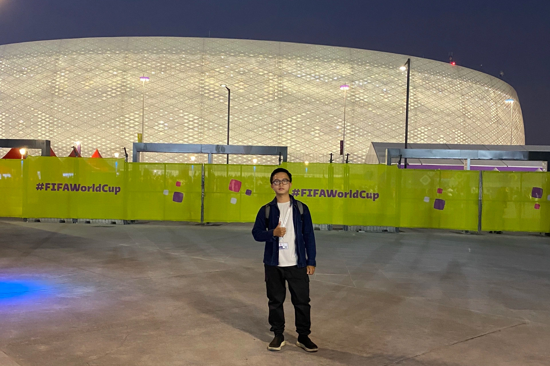 Cổ động viên Việt đi xem World Cup 2022: Ngủ lều, tự nấu ăn vẫn vui - 7