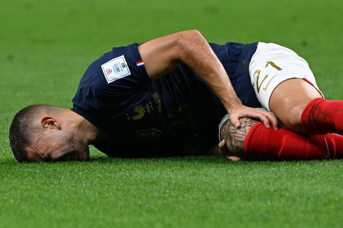 Lucas Hernandez có thể chưa phải là cầu thủ cuối cùng của Pháp gặp chấn thương. Ảnh: FIFA