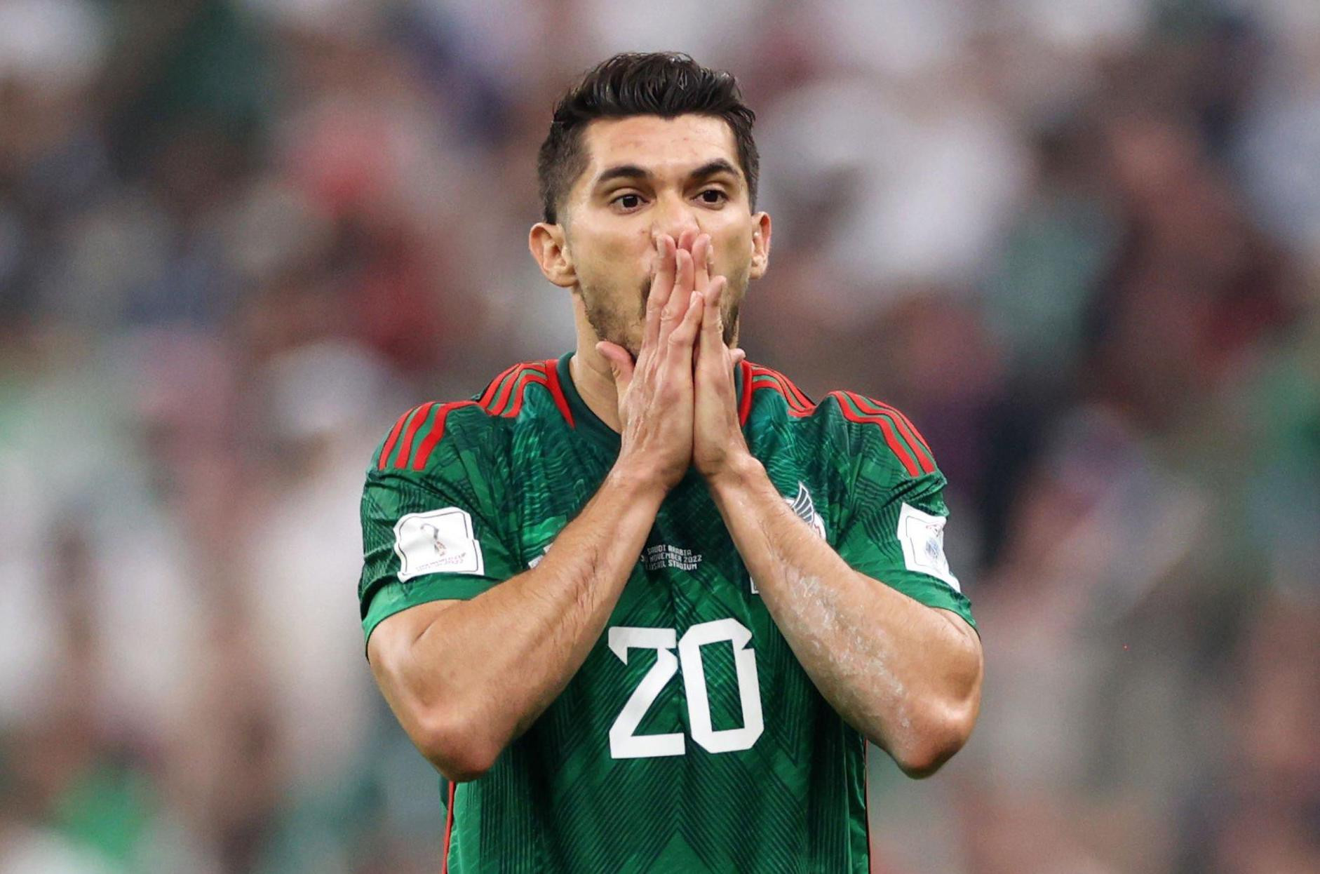 Ghi thiếu 1 bàn, Mexico bị loại cay đắng - 1