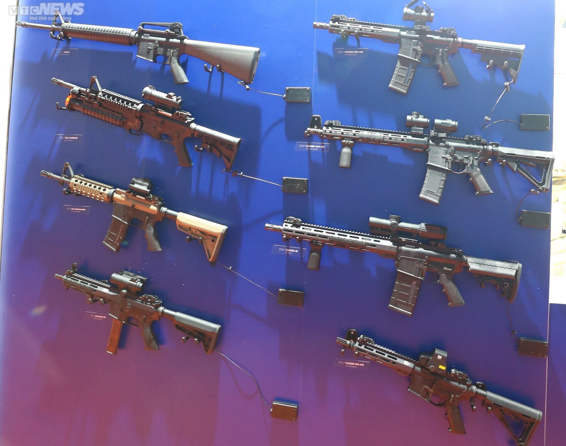 Các vũ khí hiện đại được giới thiệu tại triển lãm quốc phòng Việt Nam 2022 - 10