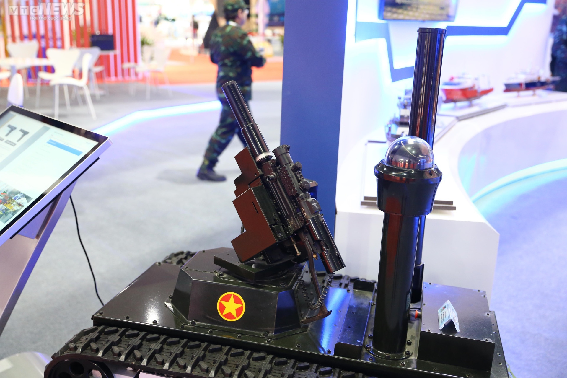 Các vũ khí hiện đại được giới thiệu tại triển lãm quốc phòng Việt Nam 2022 - 2