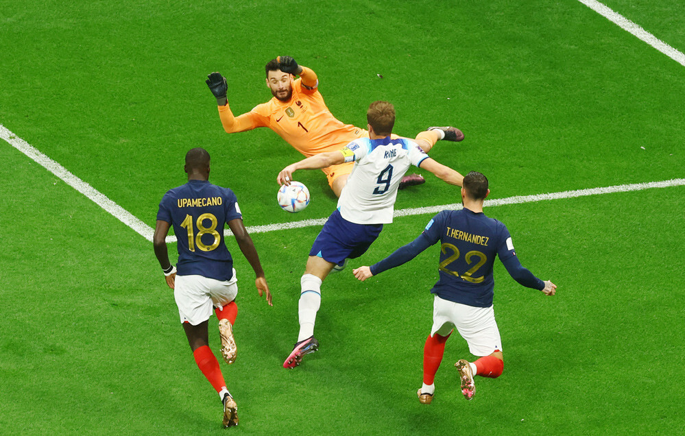 Đánh bại Anh, Pháp gặp Maroc ở bán kết World Cup 2022 - 2
