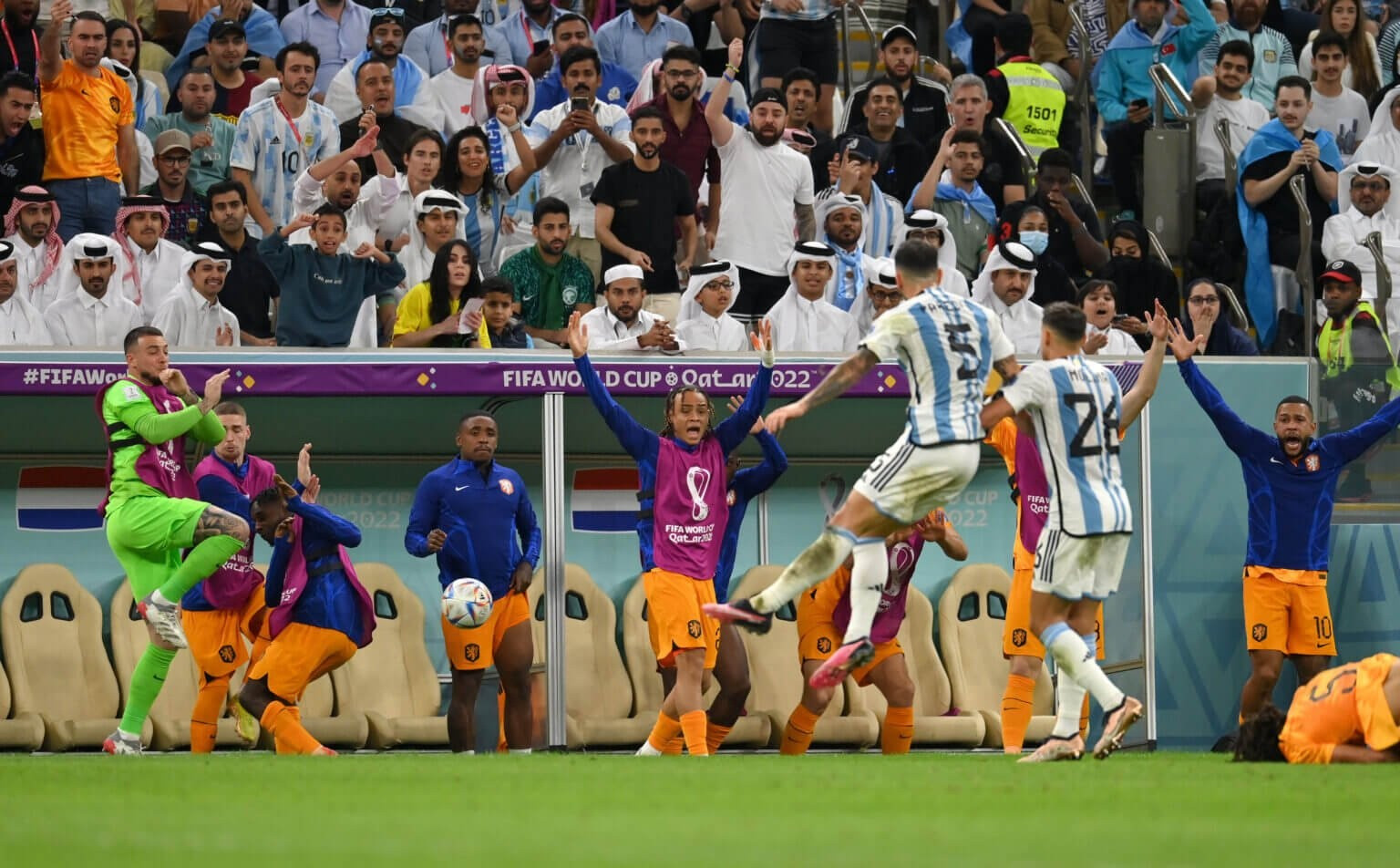 Argentina,  Messi anh 2