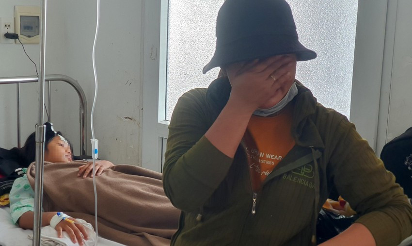 Hai nữ sinh bị đánh ở Ninh Thuận