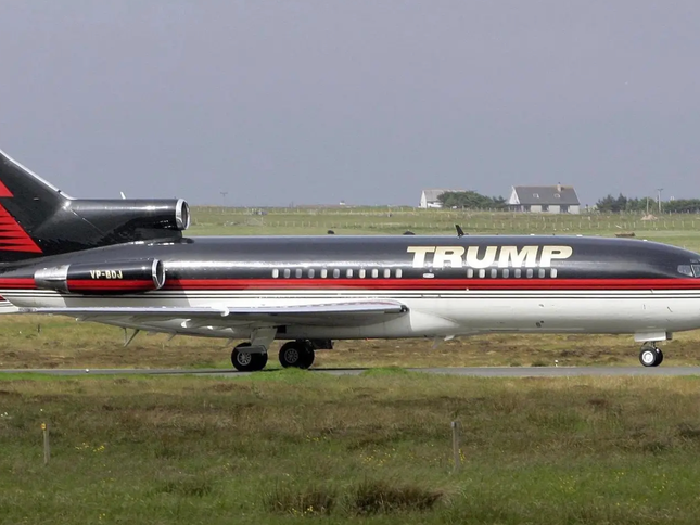 Choáng ngợp ‘lâu đài bay’ 100 triệu USD ông Donald Trump vừa tân trang ảnh 15
