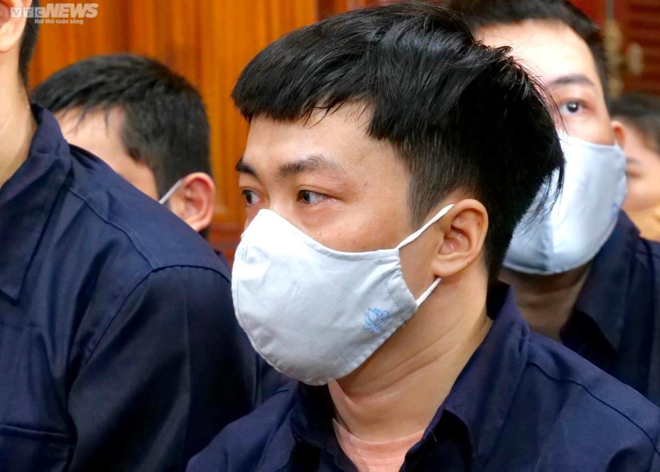 Hai em trai của CEO Alibaba Nguyễn Thái Luyện lãnh 44 năm tù - 1