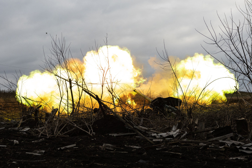 Ukraine nói Nga có dấu hiệu rút hỏa lực khỏi chiến tuyến Bakhmut - 1