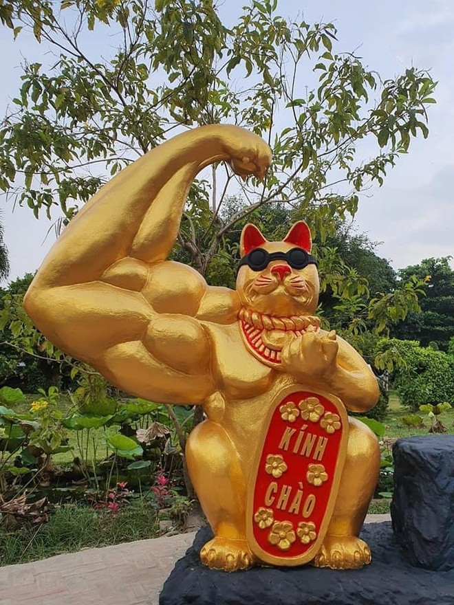 Linh vật mèo nhìn hài hước: Có thật mèo máy Doreamon khổng lồ ở Vũng Tàu? ảnh 1