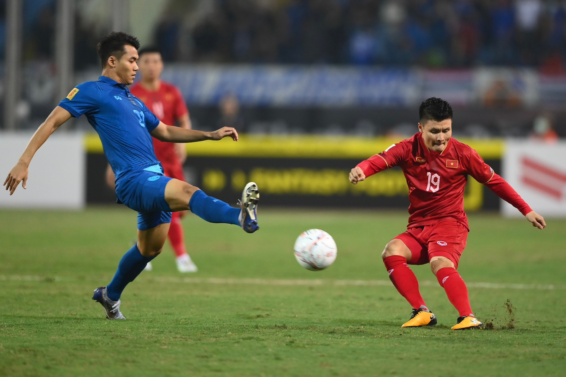 Báo chí thế giới dự đoán kết quả trận tái đấu tuyển Việt Nam gặp Thái Lan - 1