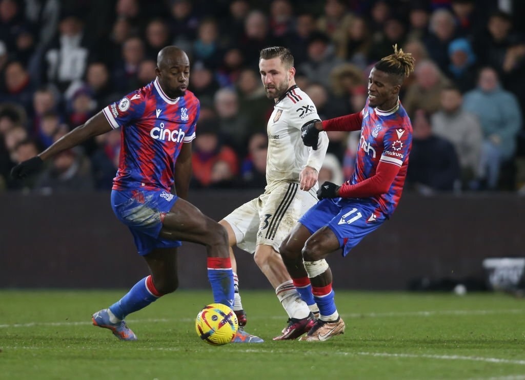 Man Utd đánh rơi chiến thắng trên sân Crystal Palace ở phút bù giờ - 1