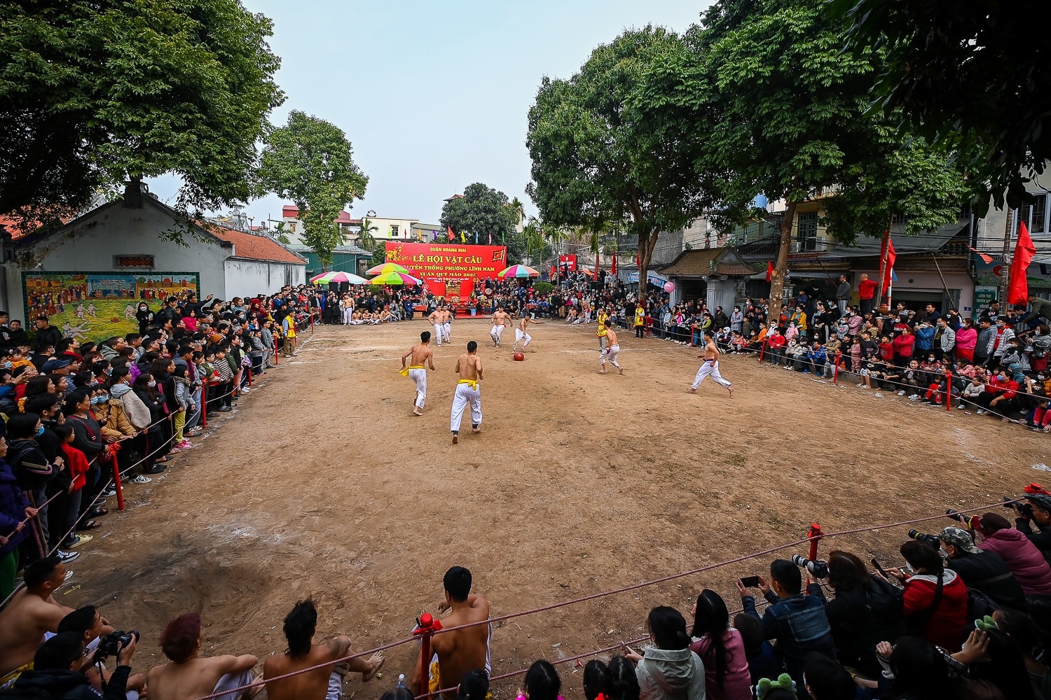 Vat cau Thuy Linh anh 1