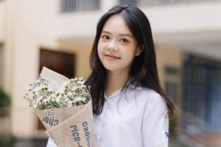 Nữ sinh Quảng Bình giành học bổng 5 tỷ đồng của trường đại học ở Mỹ - 1