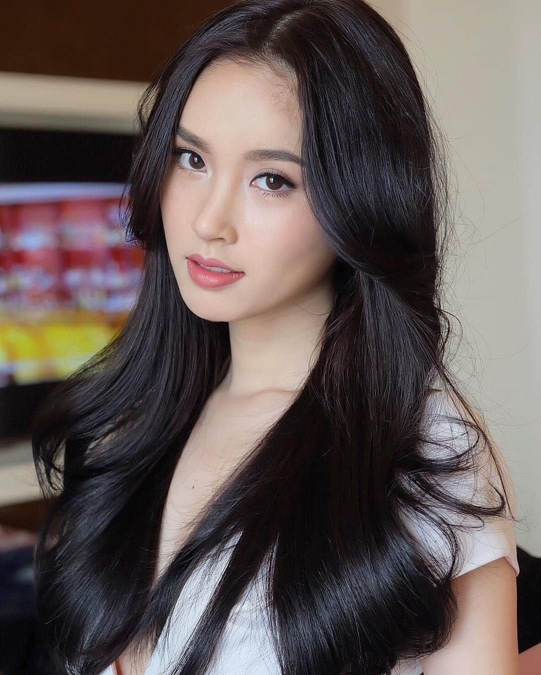 Hoa hậu chuyển giới đẹp nhất Thái Lan được cảnh báo khó sống đến 40 tuổi ảnh 20