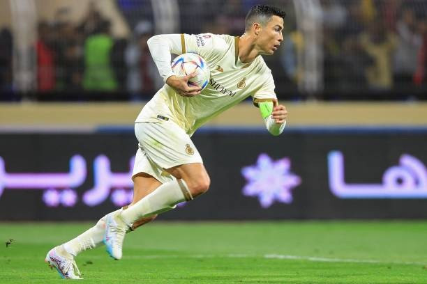 C.Ronaldo ghi bàn phút bù giờ, cứu Al Nassr khỏi trận thua muối mặt - 3