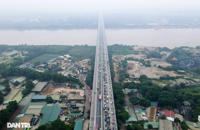 Hà Nội tiếp tục cấm phương tiện qua cầu Thanh Trì để kiểm định - 1