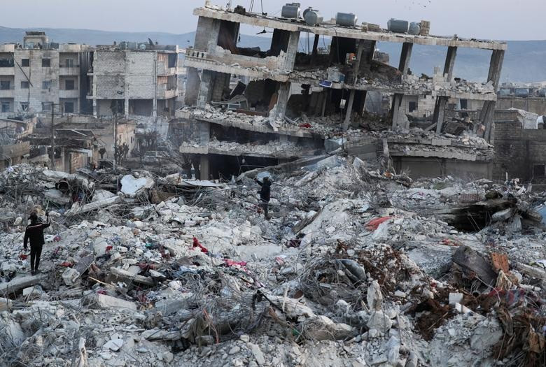 Cảnh báo nạn bạo lực xuất hiện tại vùng thảm họa động đất ở Thổ Nhĩ Kỳ - 1
