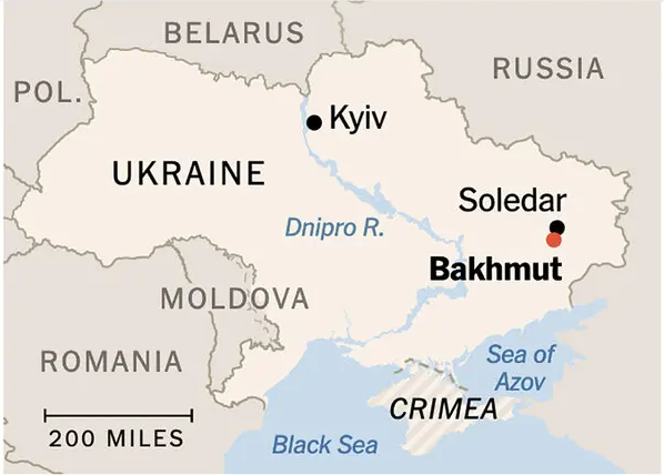 Ukraine căng mình giữ mặt trận Bakhmut trước hỏa lực khốc liệt của Nga - 2