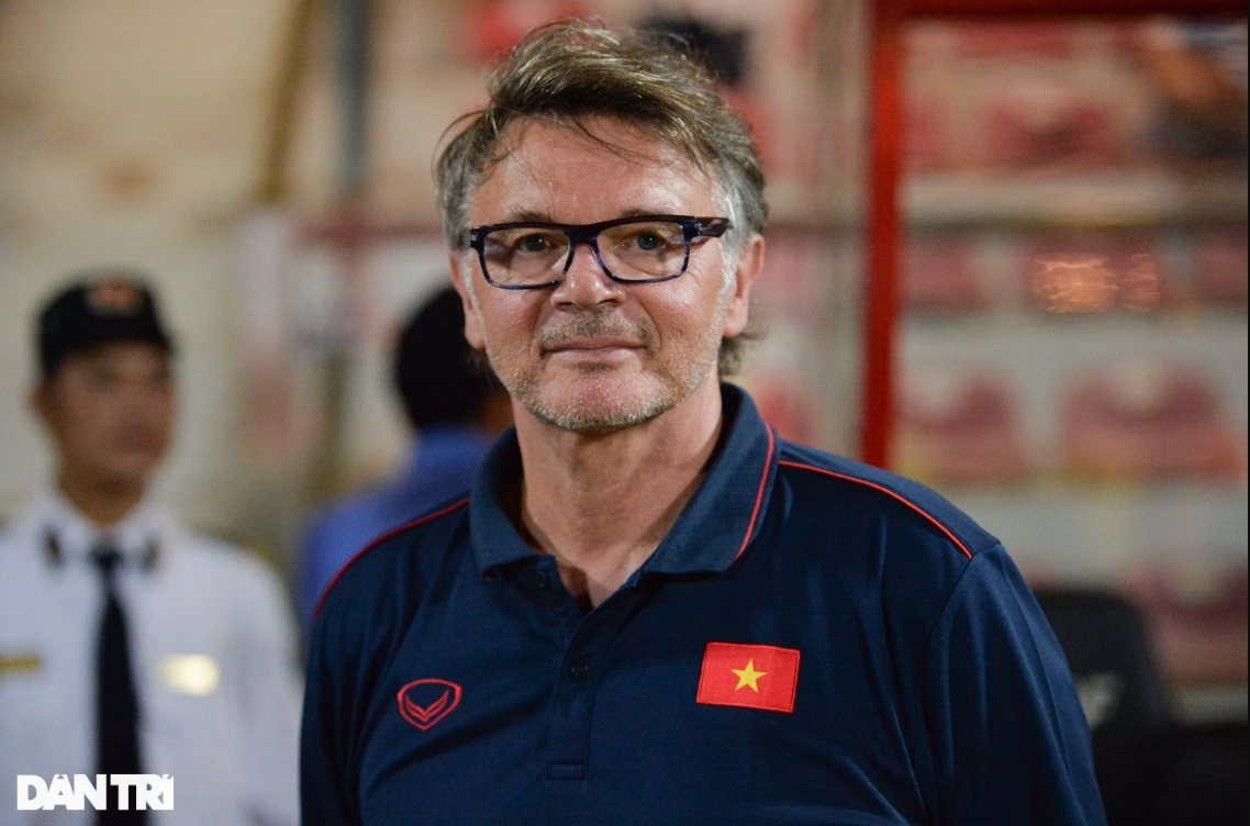 Thử thách cực lớn chờ đợi HLV Troussier ở đội tuyển Việt Nam - 2