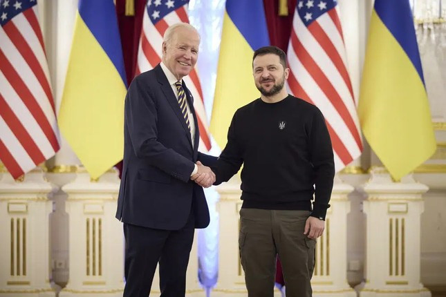Chuyện hậu trường chuyến thăm bất ngờ của Tổng thống Biden đến Ukraine ảnh 12