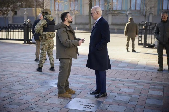 Chuyện hậu trường chuyến thăm bất ngờ của Tổng thống Biden đến Ukraine ảnh 9