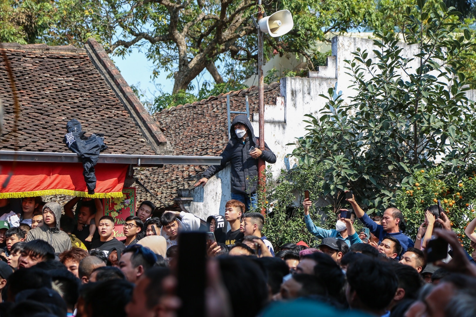 Le hoi giang bong anh 4