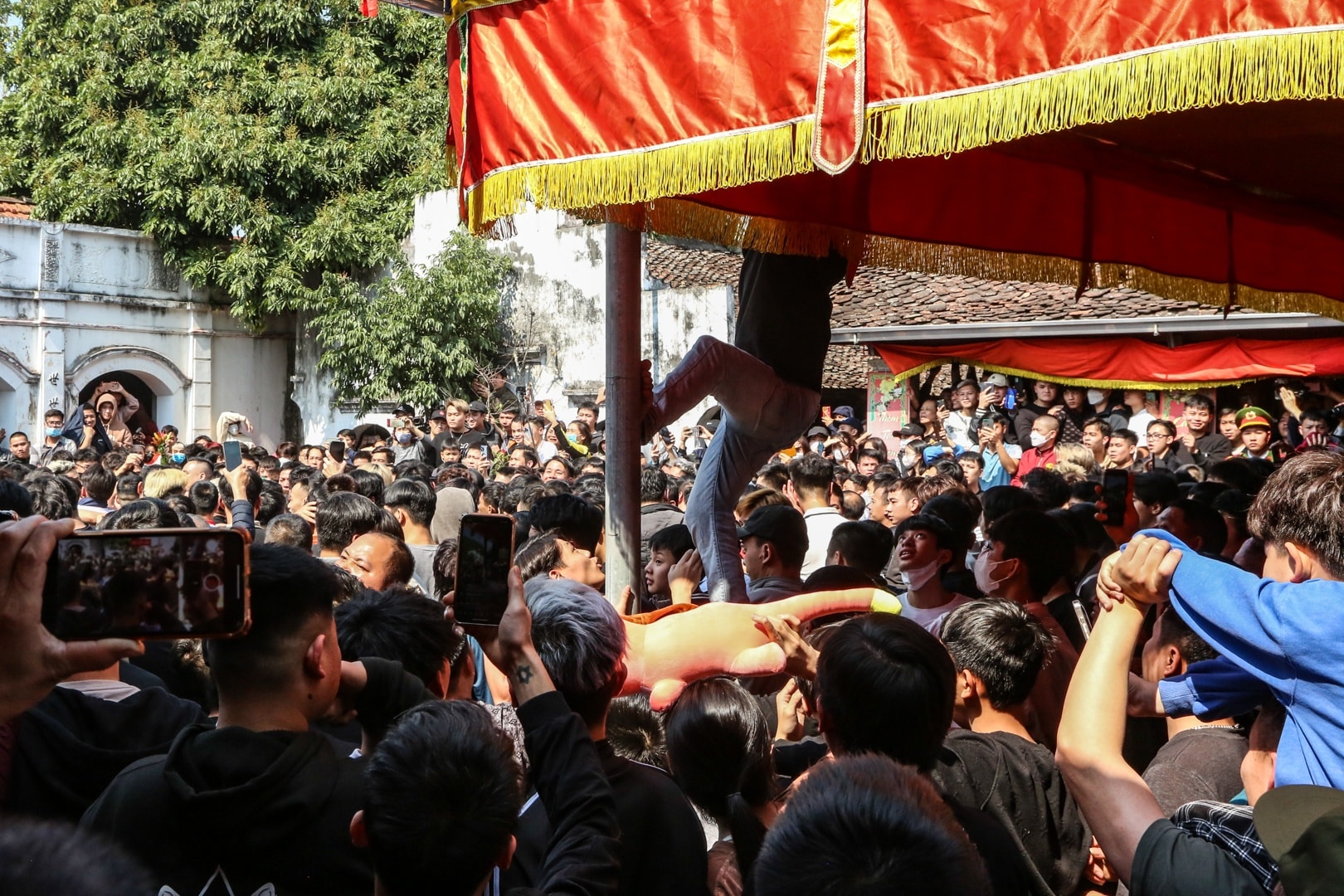 Le hoi giang bong anh 3