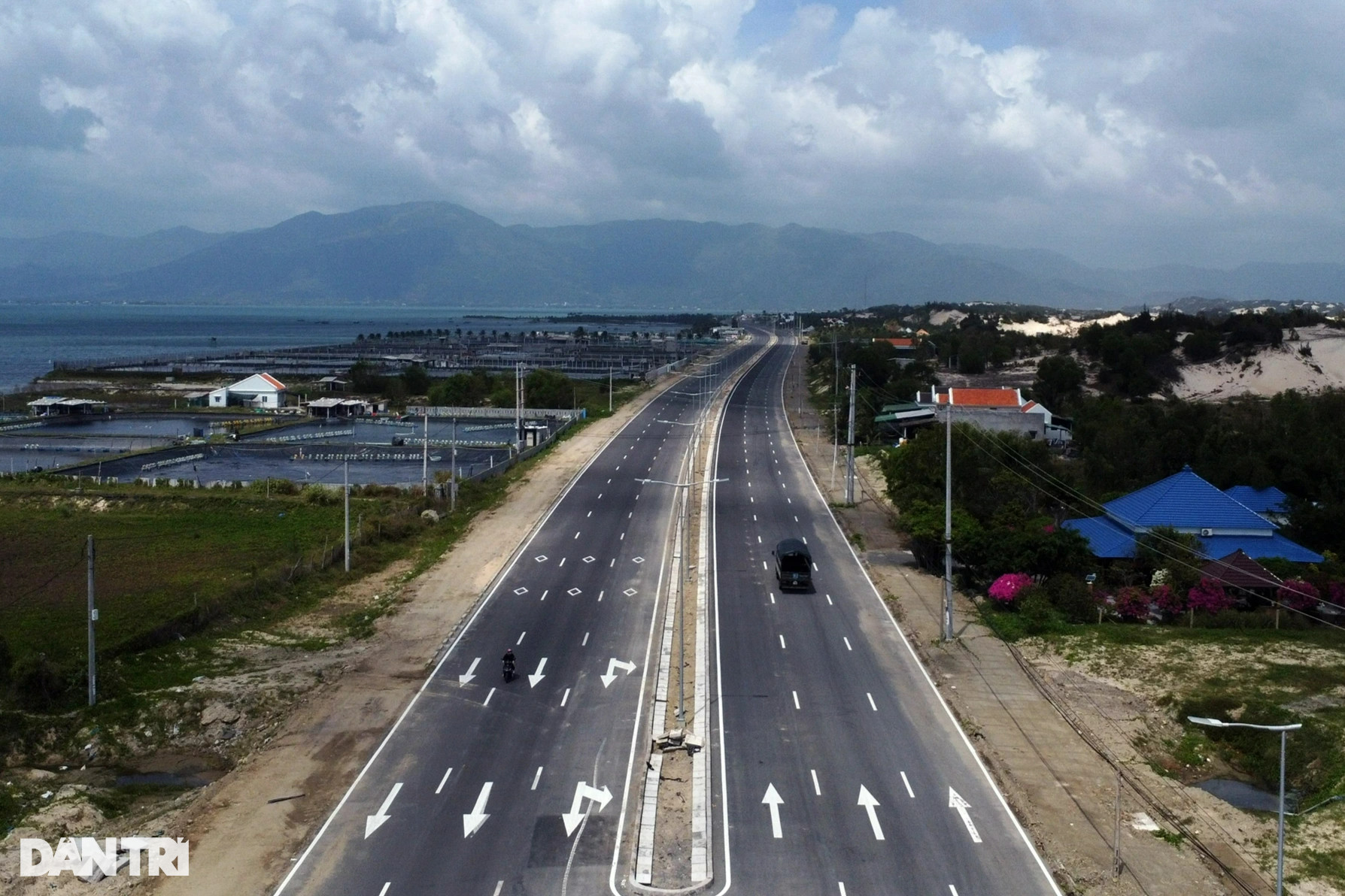 Toàn cảnh Vịnh Vân Phong, nơi đề xuất có sân bay, casino - 6
