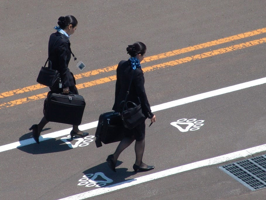 Nữ tiếp viên hàng không Việt kể góc khuất ít ai ngờ về nghề - 3